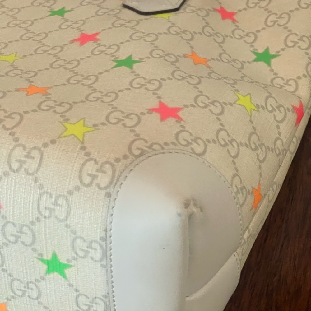 Gucci White Tote with Multicolor Stars - Picture 11 of 12